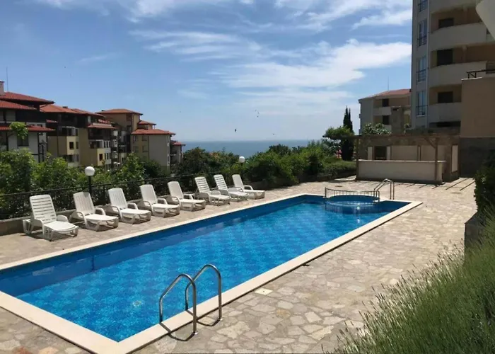 Lejlighed In Complex Sirena!